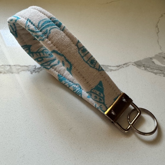 Handmade Upcycled Free People Keychain Wristlet Waves Sun Seashells - Picture 3 of 3